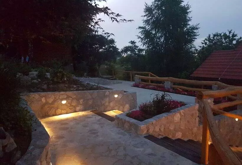 هتل Plitvicka Vila