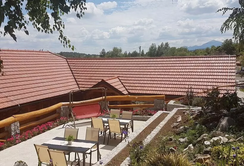 هتل Plitvicka Vila