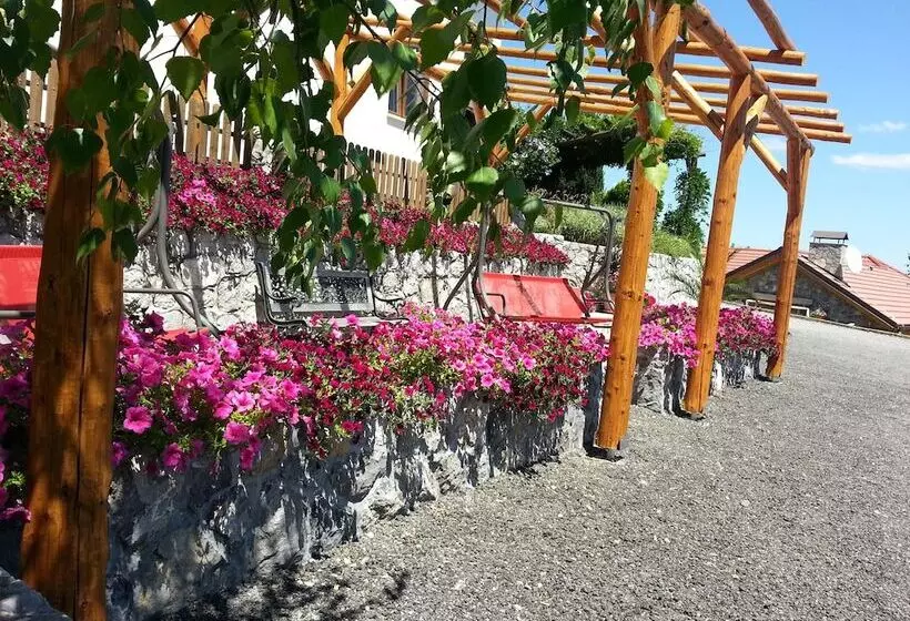 هتل Plitvicka Vila