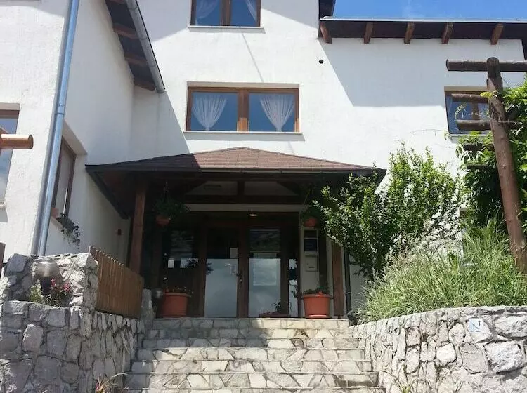 هتل Plitvicka Vila