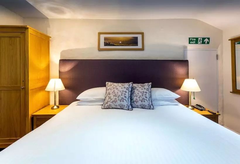 Hotelli The Britannia Inn