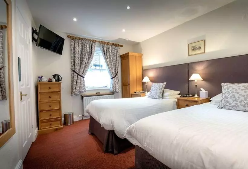 Hotelli The Britannia Inn