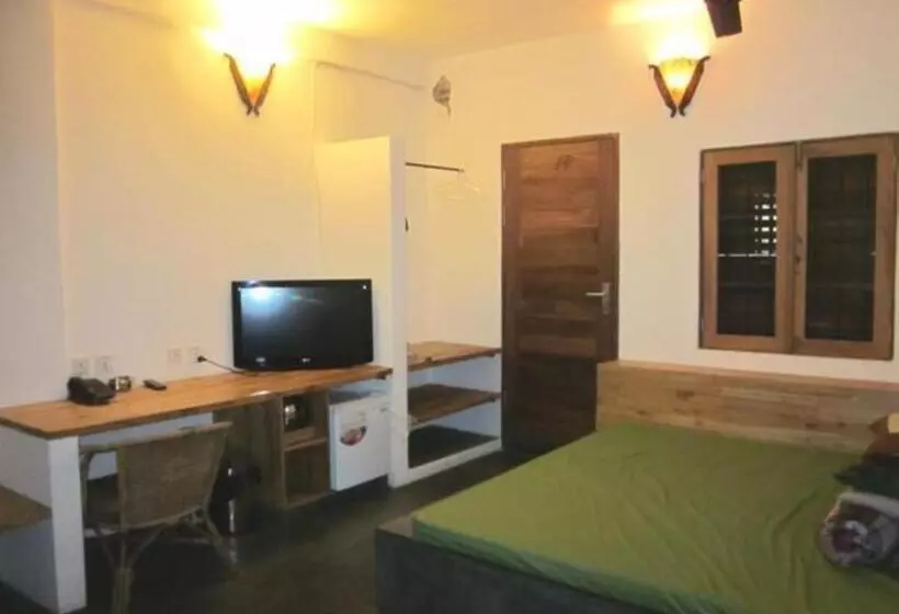 هتل The Local Riverside