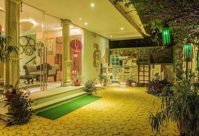 Hôtel Treebo Yahvi