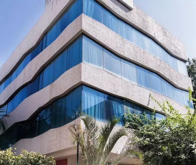 Hôtel Treebo Yahvi