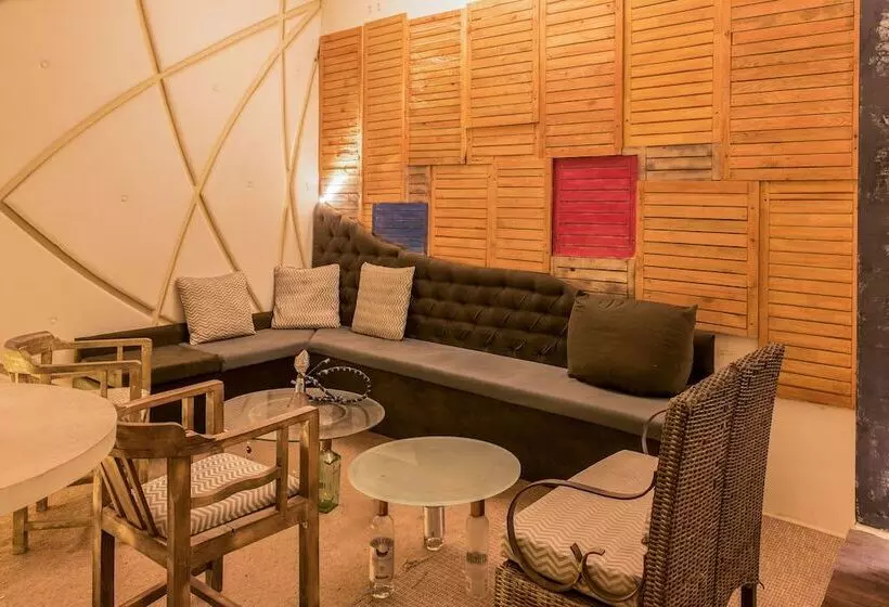 Hôtel Treebo Yahvi