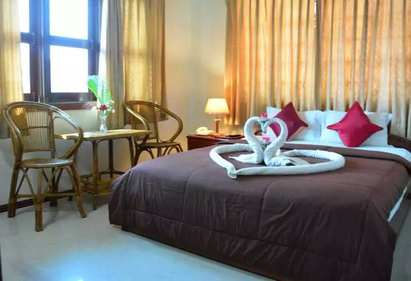 پانسیون Mom's Guesthouse