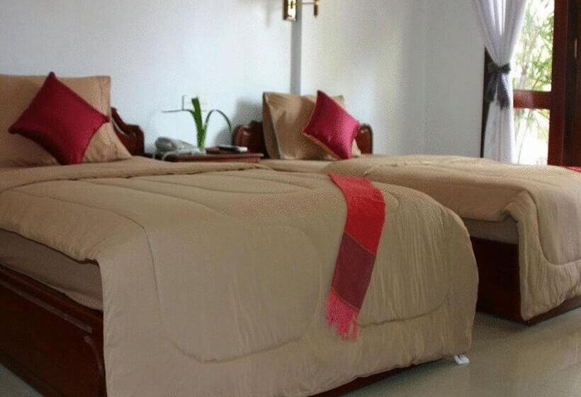 پانسیون Mom's Guesthouse