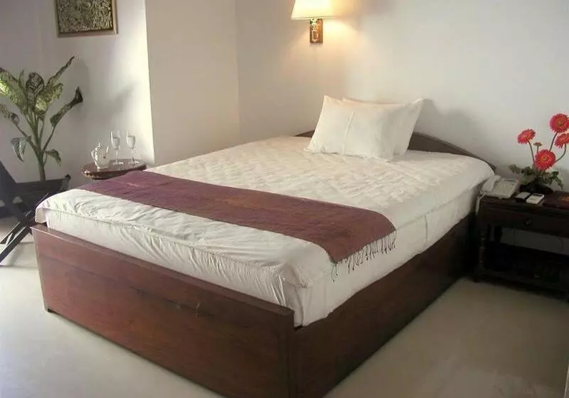 پانسیون Mom's Guesthouse