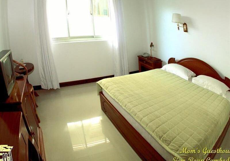 پانسیون Mom's Guesthouse