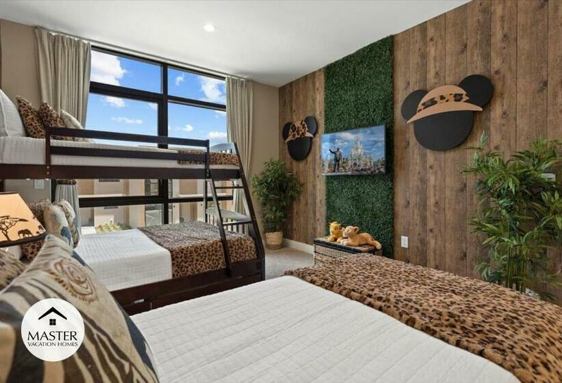 4 Bedrooms 4,5 Bathrooms Magic Village 7541 Bd