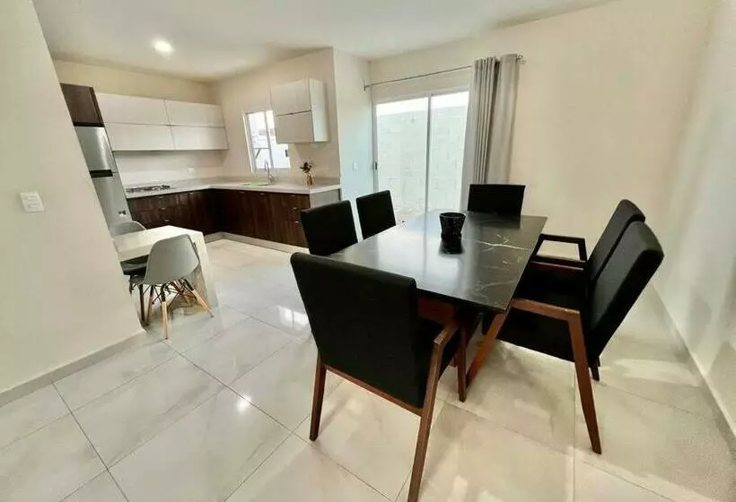 Kentia 27, Residencial Privado, Accesible Y Cómodo