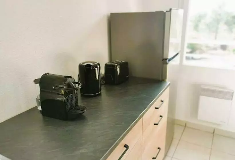 Casteljaloux Appartement 2 Chambres Balcon Parking Résidence Calme