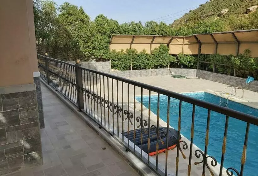 Ghazal Chalet And Villa