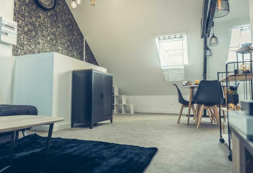 Le Loft Superbe Studio Avec Stationnement Gratuit