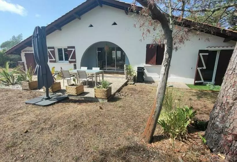 Maison Landaise à Proximité De La Plage Et Centre