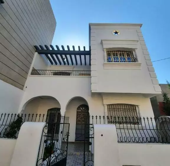 Ninasaidia