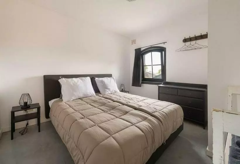 Vrijstaand Huisje, Dichtbij Kinderdijk