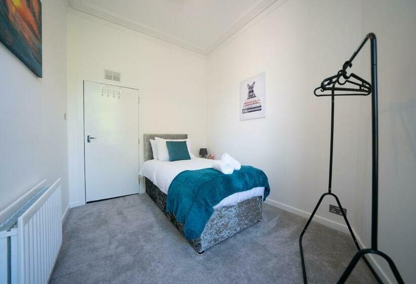 Baker Apartment   Lovely 2 Bedroom Apartment In Aberdeen City