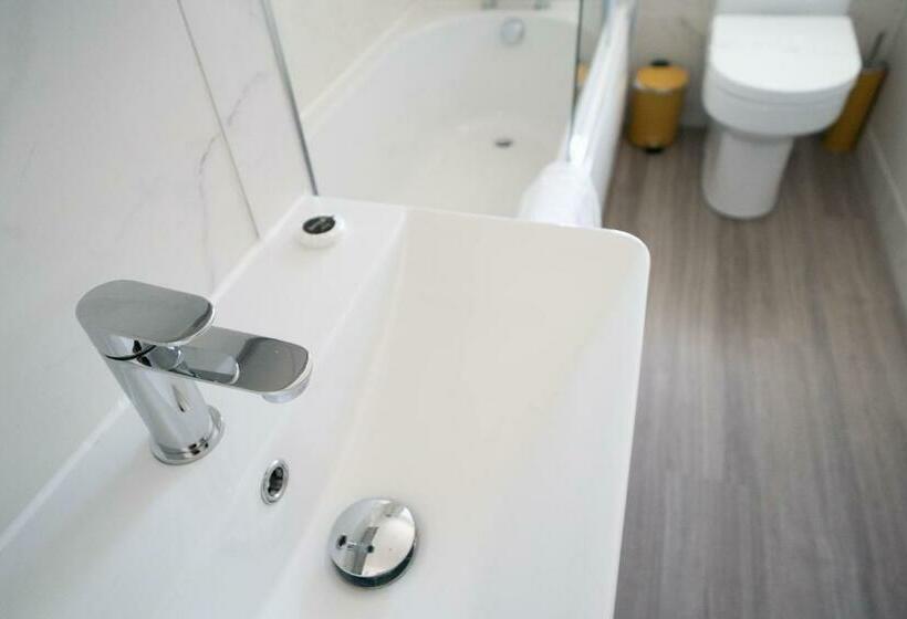 Baker Apartment Lovely 2 Bedroom Apartment In Aberdeen City