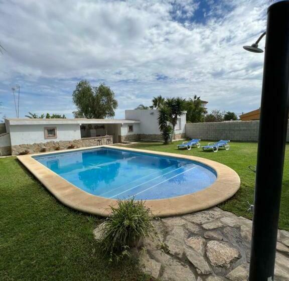 Chalet En La Barrosa, Piscina+bbq+grifo De Cerveza