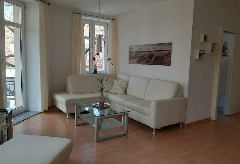 Heinrich Heine Straße App 09 Parkblick