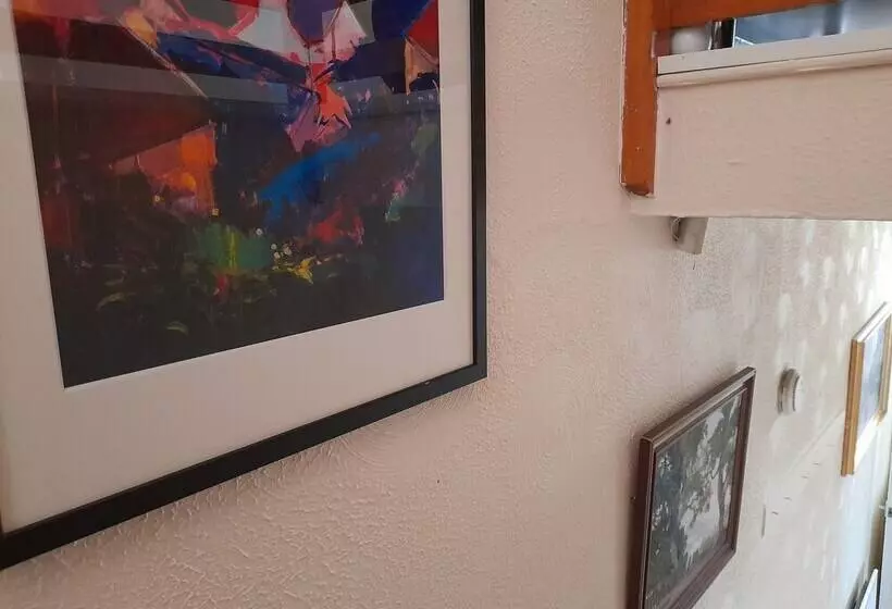 Immaculate 3 Bed House In Middlesbrough With Wifi