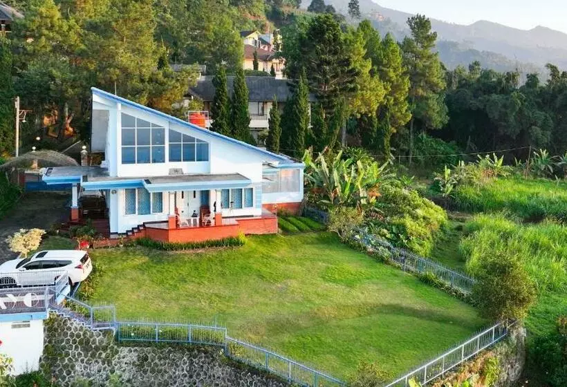 Villa Okayo
