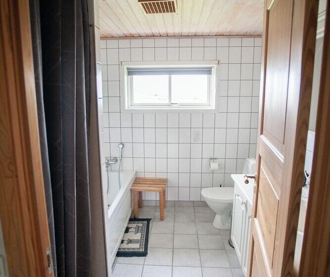 4 Bedroom Apartment   20 Min Walk From City Centre   Nature