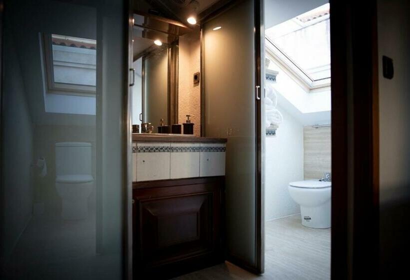 Fabulos ático Con Vistas Al Monasterio