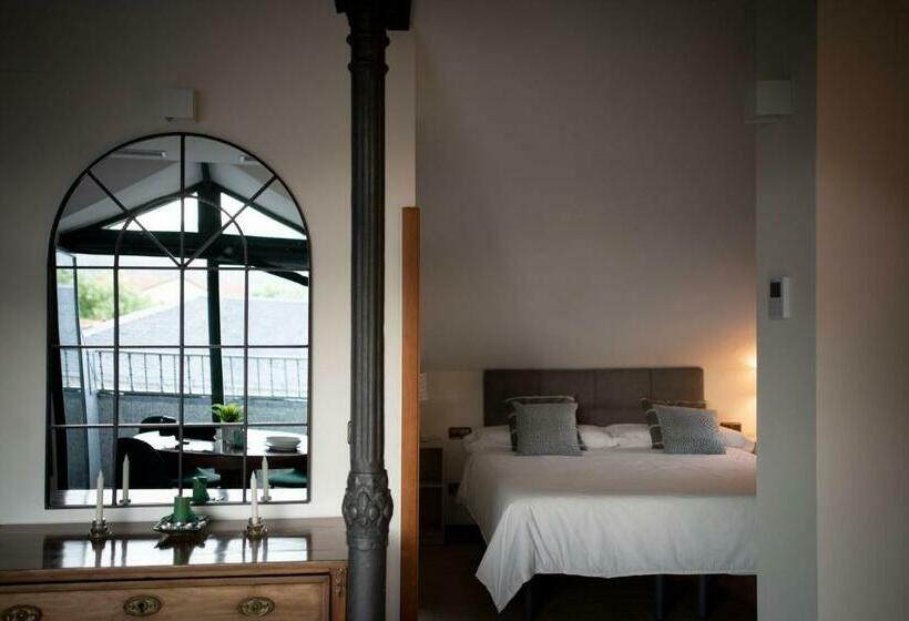 Fabulos ático Con Vistas Al Monasterio