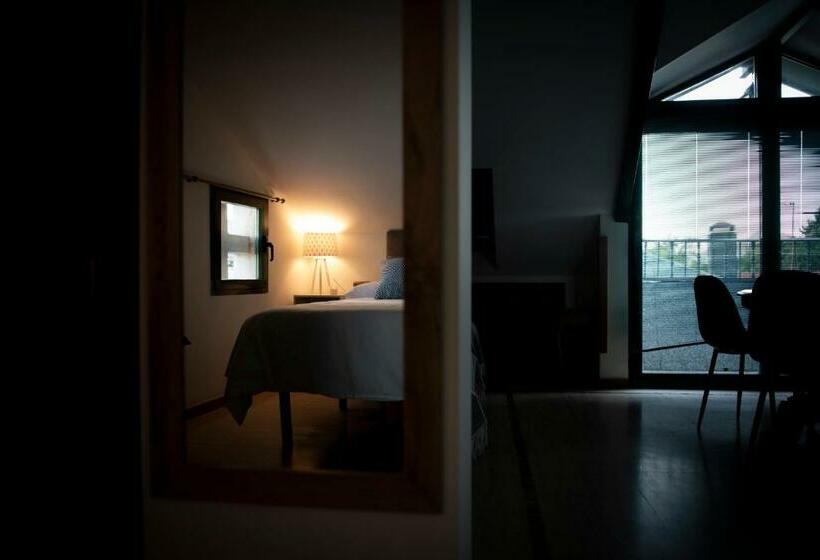 Fabulos ático Con Vistas Al Monasterio