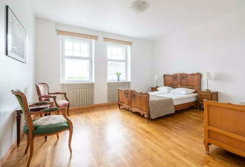 Old Town Suur Karja Apartment