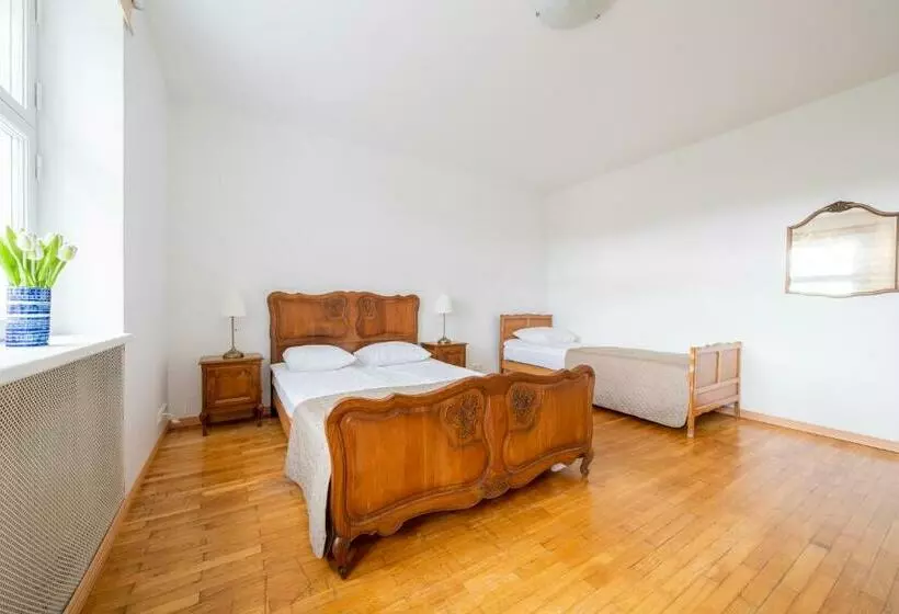 Old Town Suur Karja Apartment