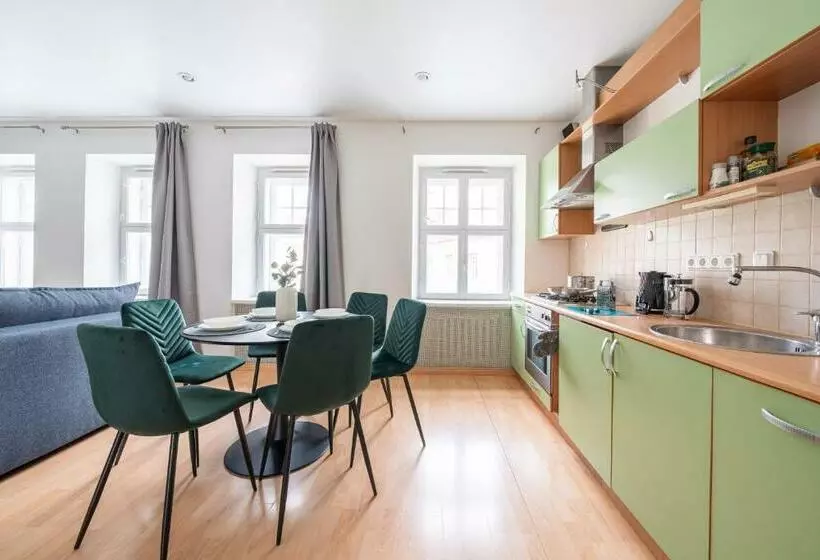 Old Town Suur Karja Apartment