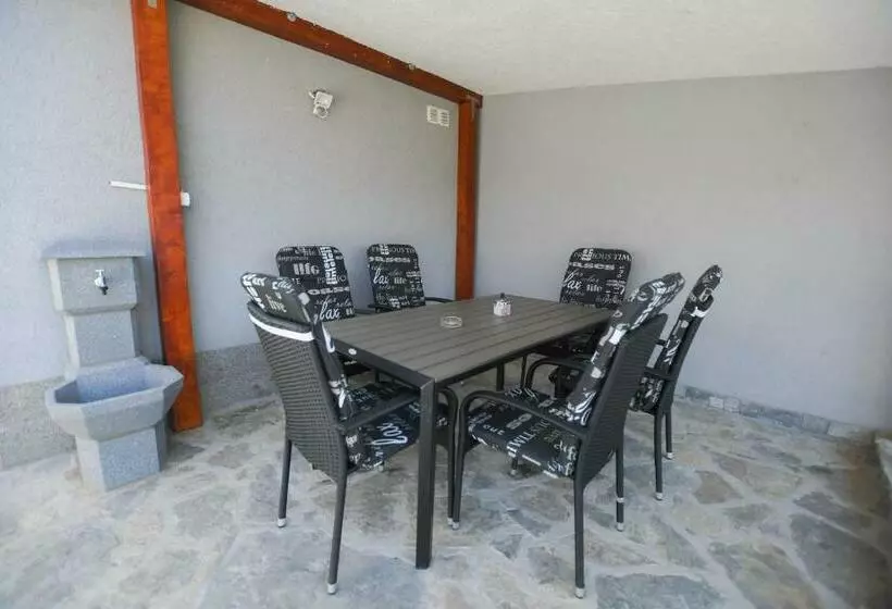Relax Apartmani