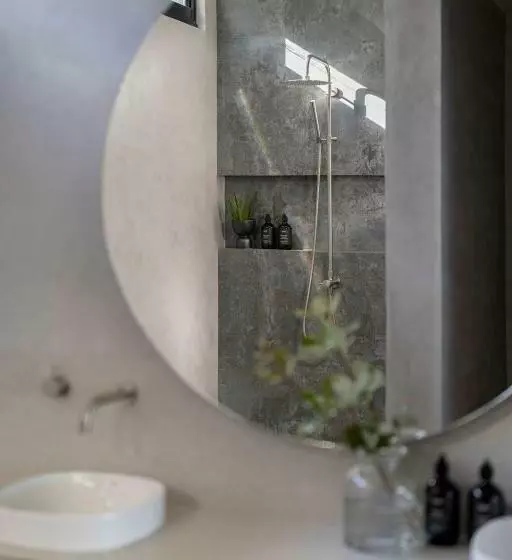Elegant Beach House & Whale Watching Gem