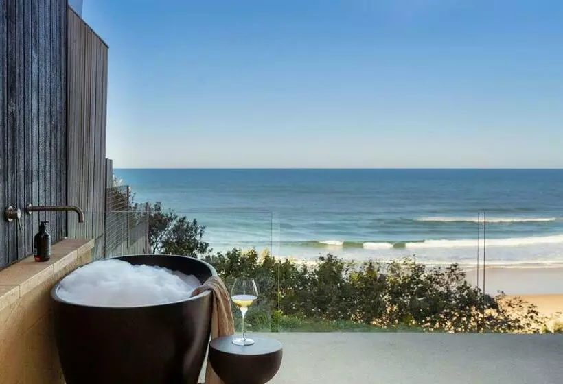 Elegant Beach House & Whale Watching Gem