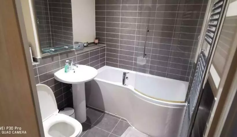 Lovely Spacious Big Room With Private Bathroom