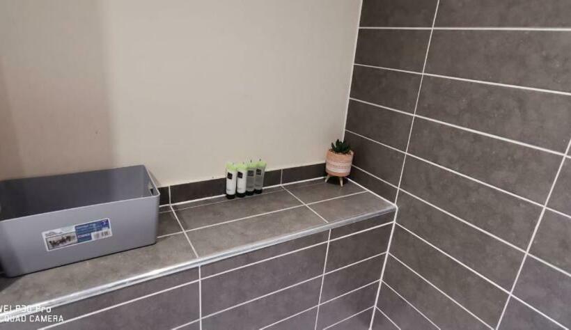 Lovely Spacious Big Room With Private Bathroom