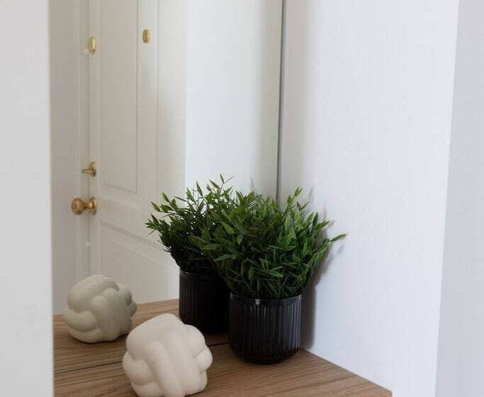 2ndhomes Beautiful & Modern Attic Studio In Kruununhaka