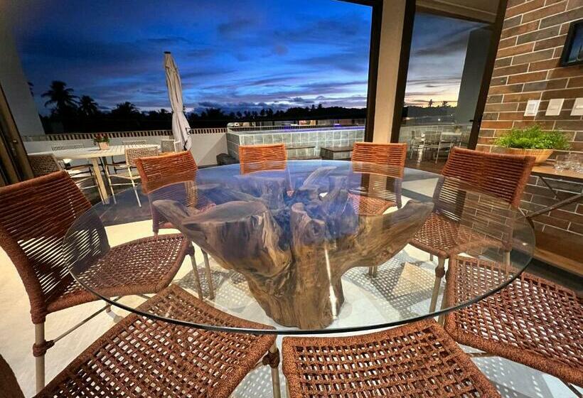 Milagres Hospedagens   Cobertura Rota 206   Capela & Praia