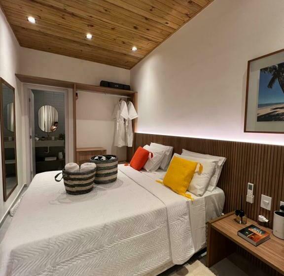 Milagres Hospedagens   Cobertura Rota 206   Capela & Praia