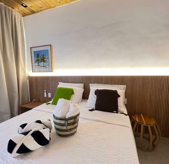 Milagres Hospedagens   Cobertura Rota 206   Capela & Praia