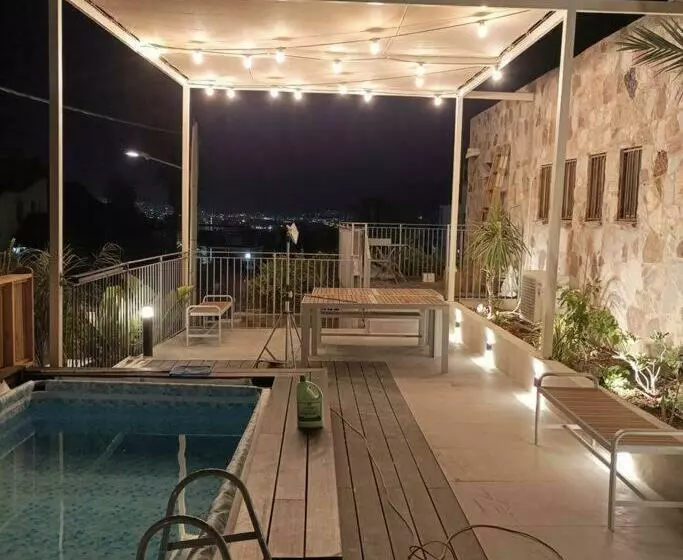 Eilat Stone Terrace אילת סטון טראס