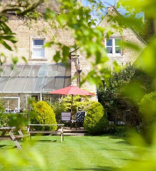 Garden House Stamford