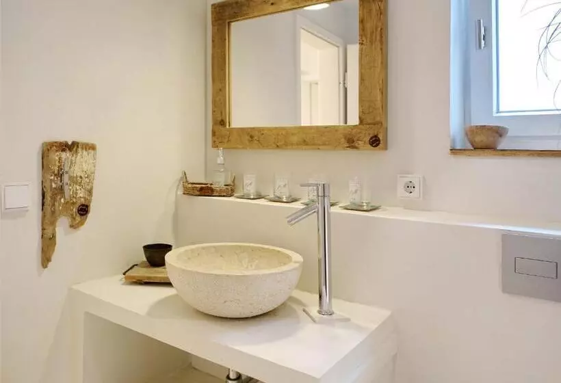 Sturmfried, Wohnung 3