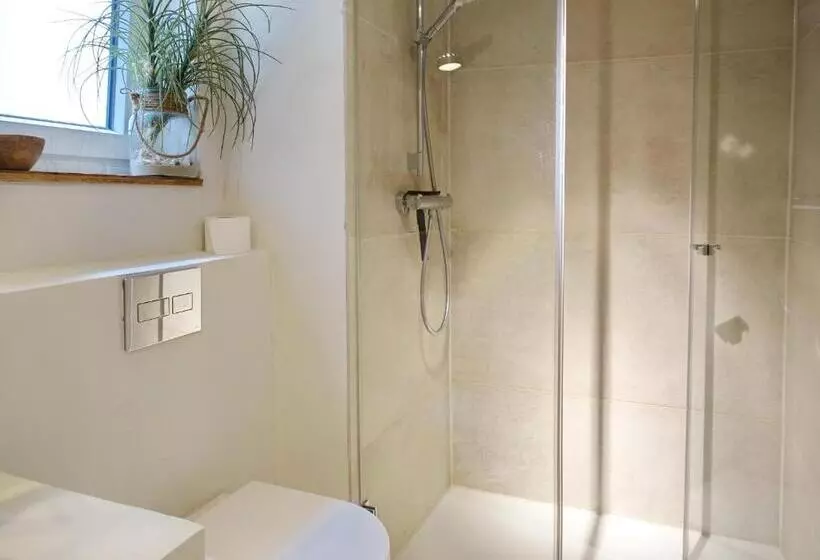 Sturmfried, Wohnung 3