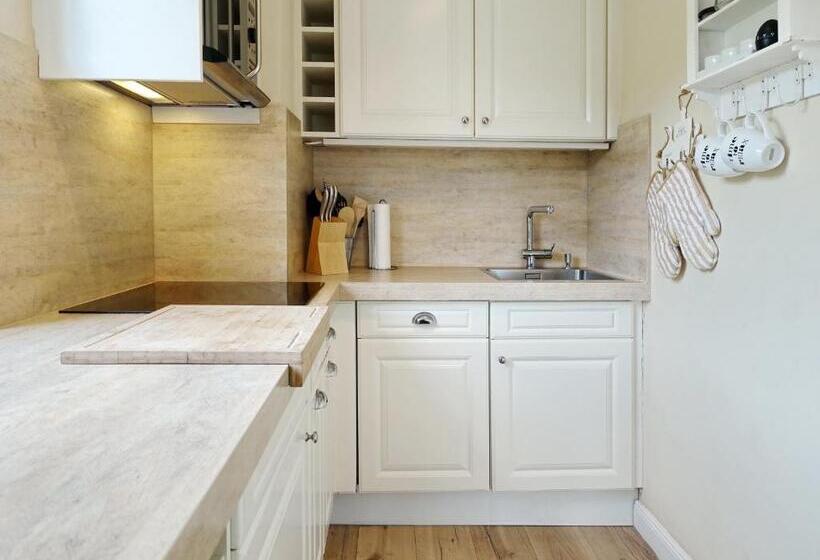 Sturmfried, Wohnung 3