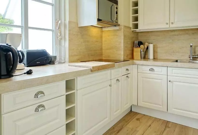 Sturmfried, Wohnung 3